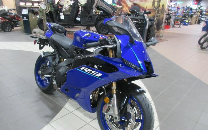 2027 YAMAHA YZF-R9