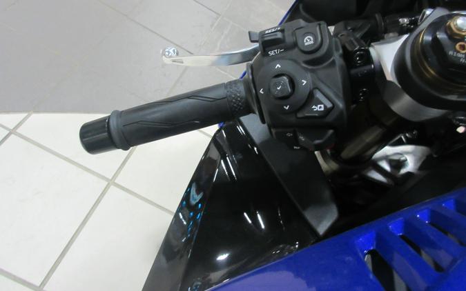 2027 YAMAHA YZF-R9