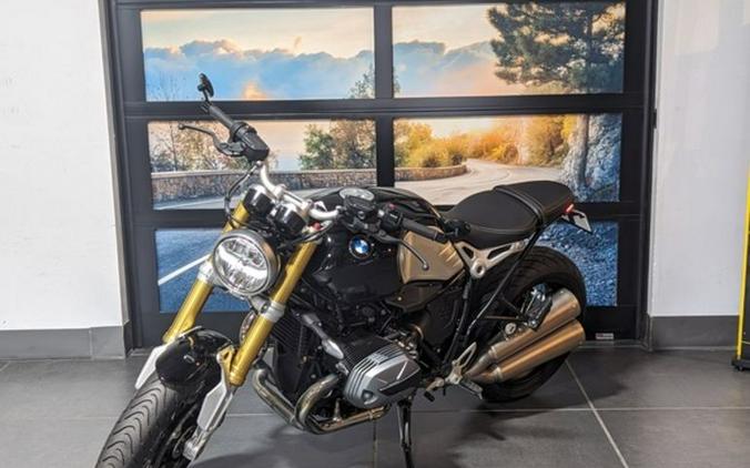 2021 BMW R nineT Black Storm Metallic