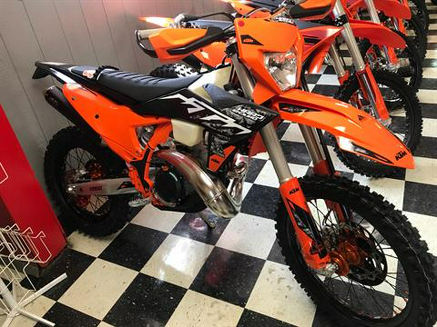 2025 KTM 300 XC-W Hardenduro