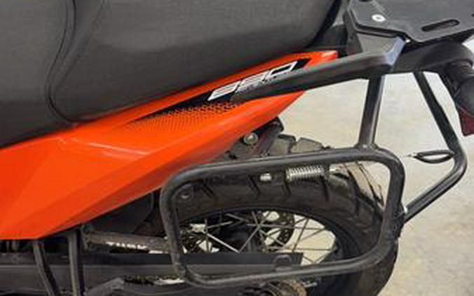 2022 KTM 890 Adventure