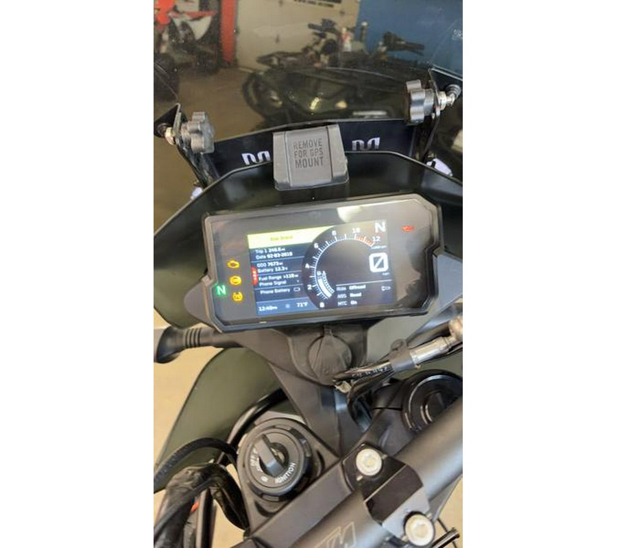 2022 KTM 890 Adventure