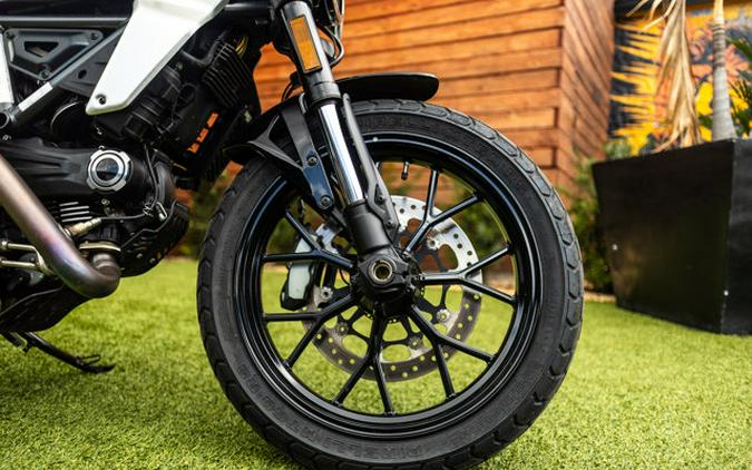 2024 Ducati SCRAMBLER 800 ICON