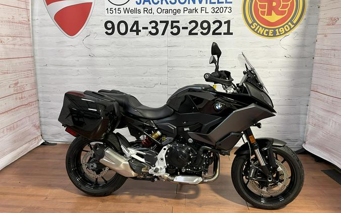 2023 BMW F 900 XR