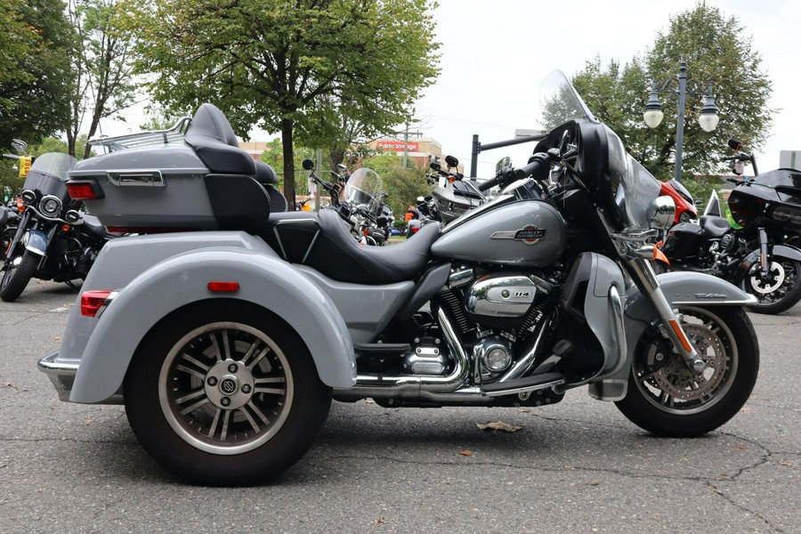 2024 Harley-Davidson Tri Glide Ultra FLHTCUTG