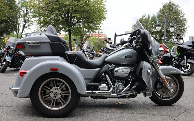 2024 Harley-Davidson Tri Glide Ultra FLHTCUTG