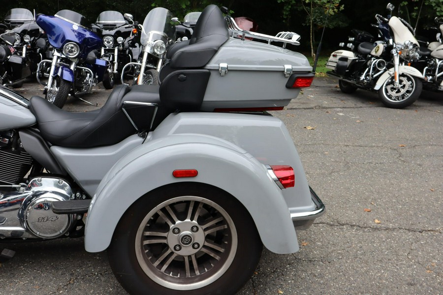 2024 Harley-Davidson Tri Glide Ultra FLHTCUTG