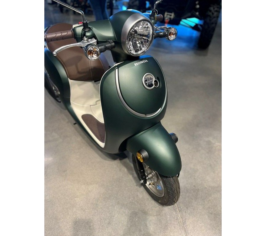 2024 Honda® Metropolitan