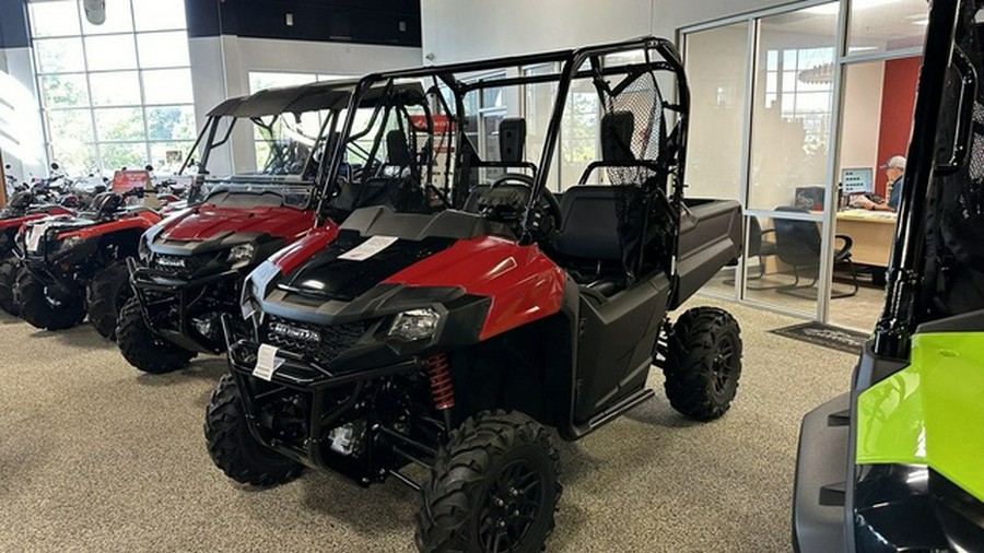 2024 Honda Pioneer 700 Deluxe