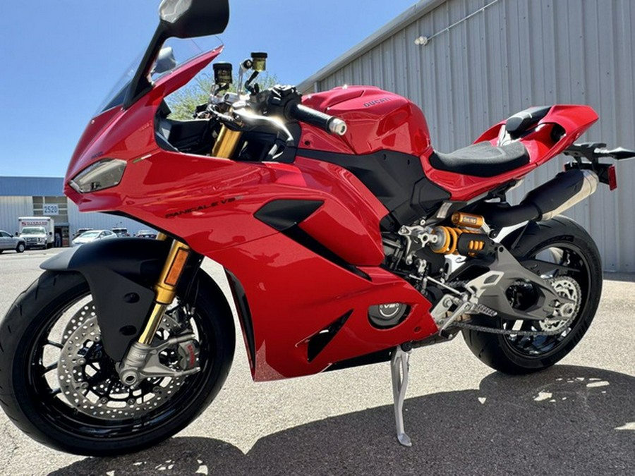 2025 Ducati Panigale V2 S