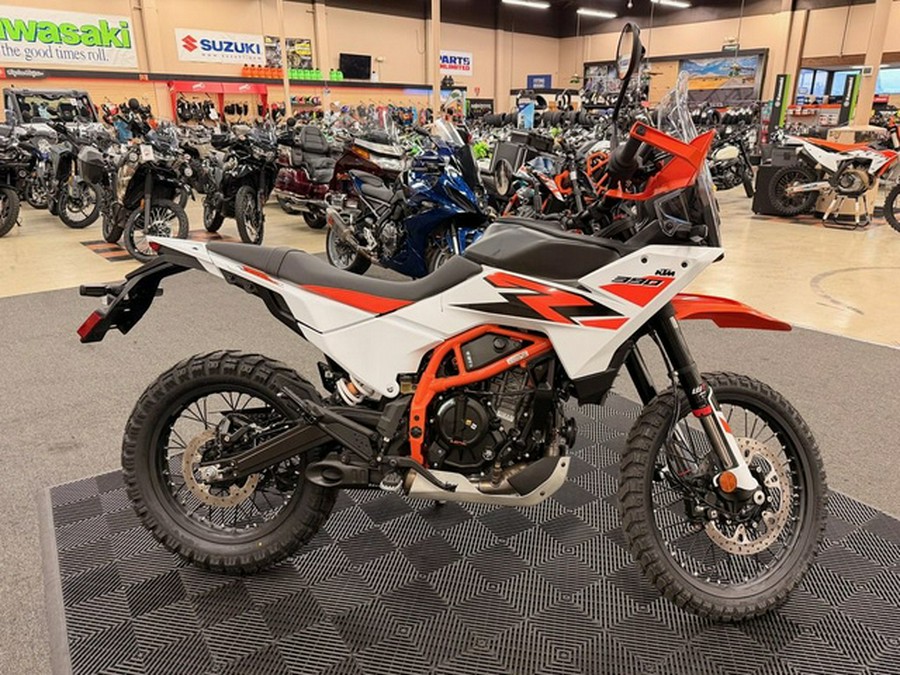 2026 KTM Adventure 390 R