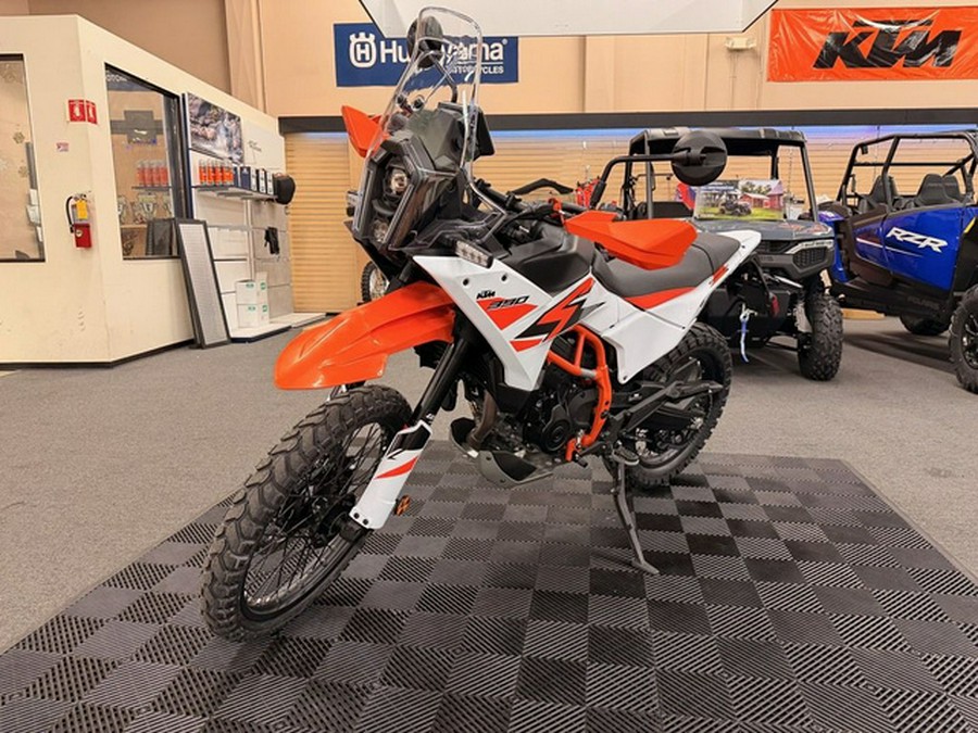 2026 KTM Adventure 390 R