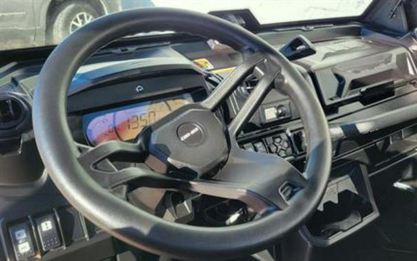 2024 Can-Am Defender Limited