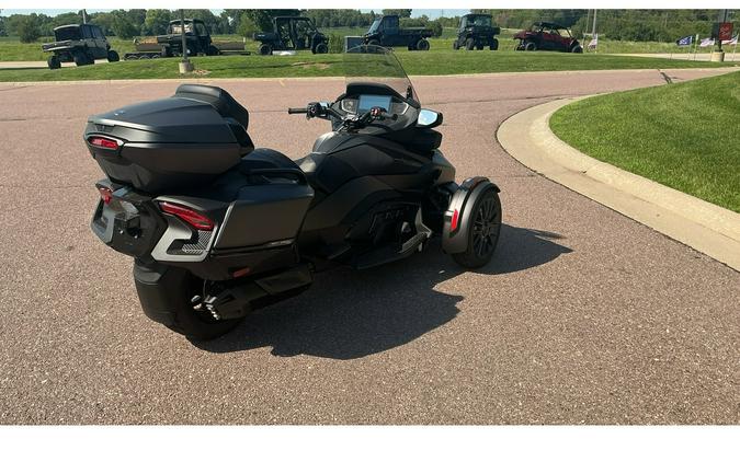 2026 RT LIMITED - Can-Am