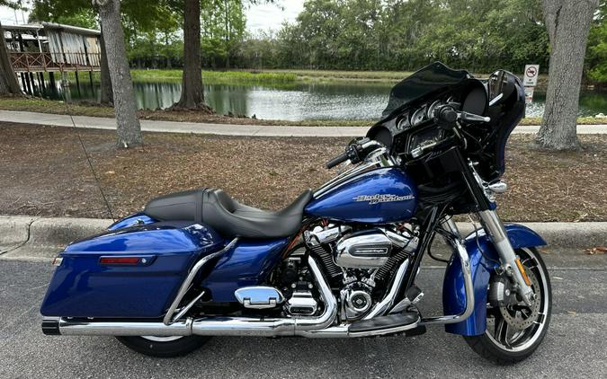 2017 Harley-Davidson® Street Glide® Special Superior Blue