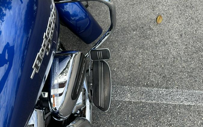 2017 Harley-Davidson® Street Glide® Special Superior Blue