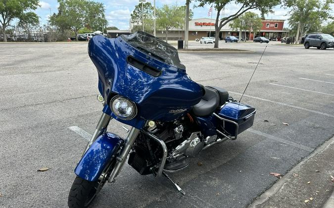 2017 Harley-Davidson® Street Glide® Special Superior Blue