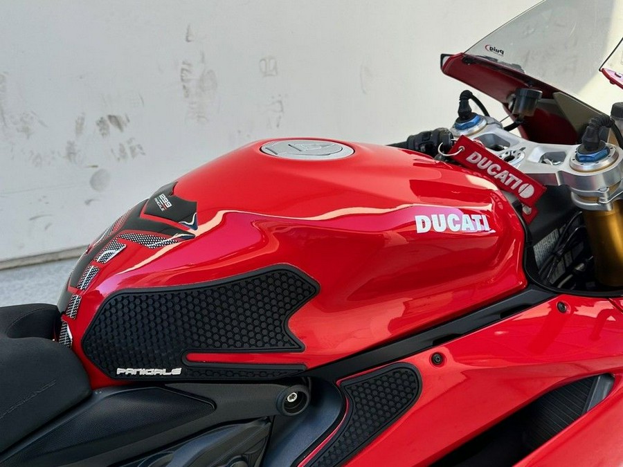 2015 Ducati 1299 Panigale S Red