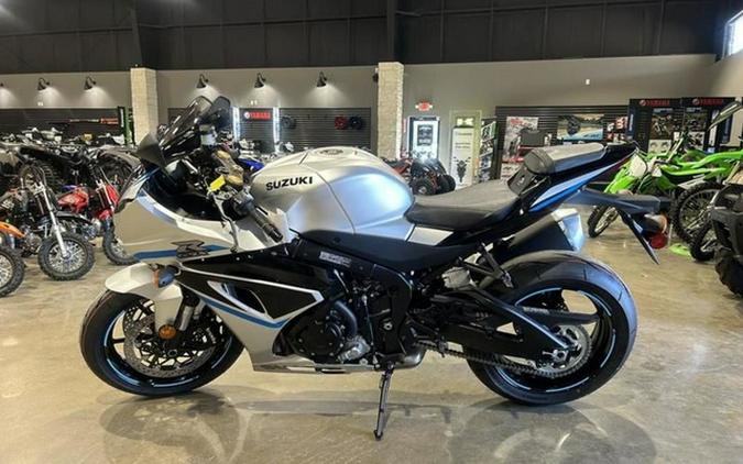 2025 Suzuki GSX-R 1000