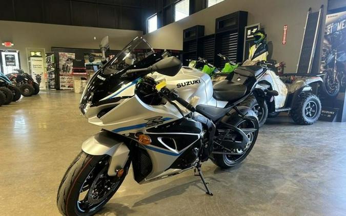 2025 Suzuki GSX-R 1000