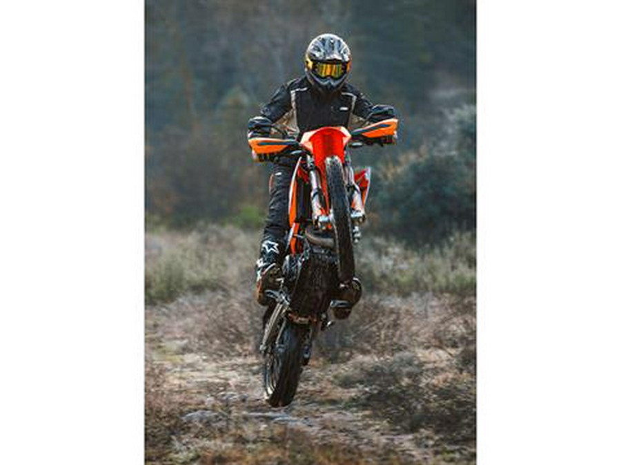 2026 KTM 690 Enduro R