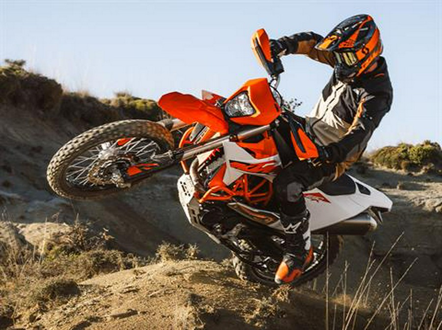 2026 KTM 690 Enduro R