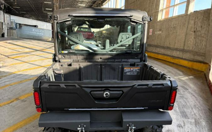2026 Can-Am® Defender MAX DPS CAB HD10