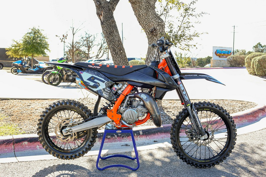 2022 KTM SX 85