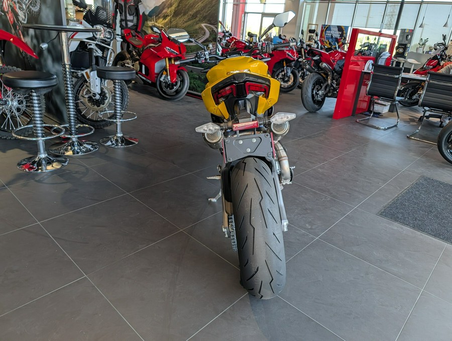 2026 Ducati Streetfighter V2S
