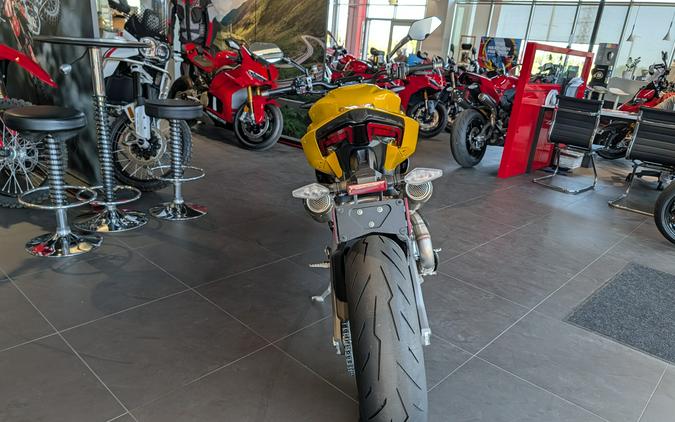2026 Ducati Streetfighter V2S