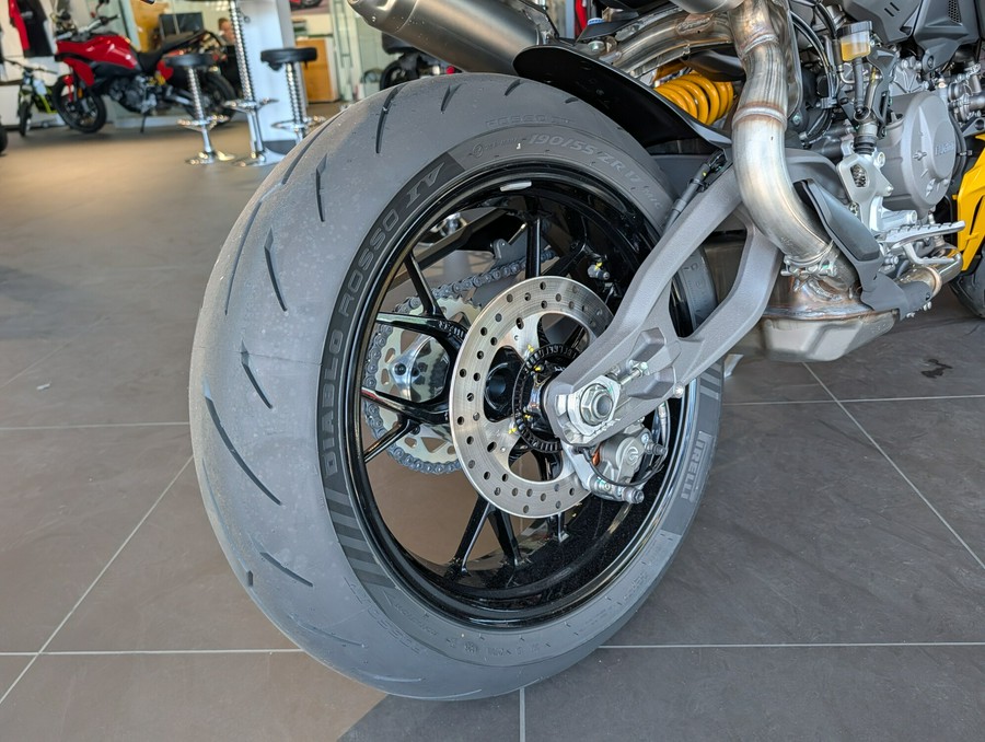 2026 Ducati Streetfighter V2S