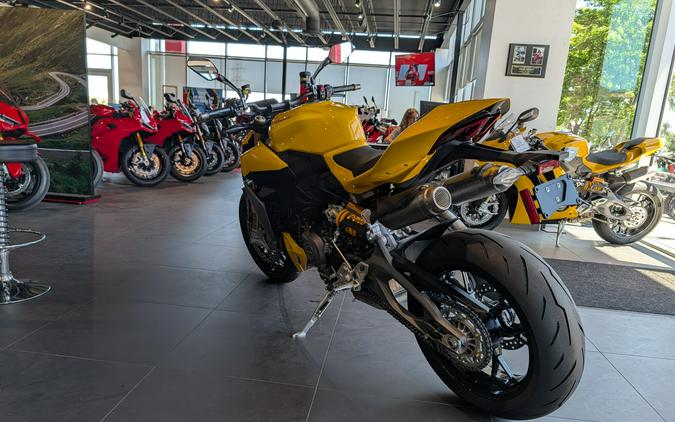 2026 Ducati Streetfighter V2S
