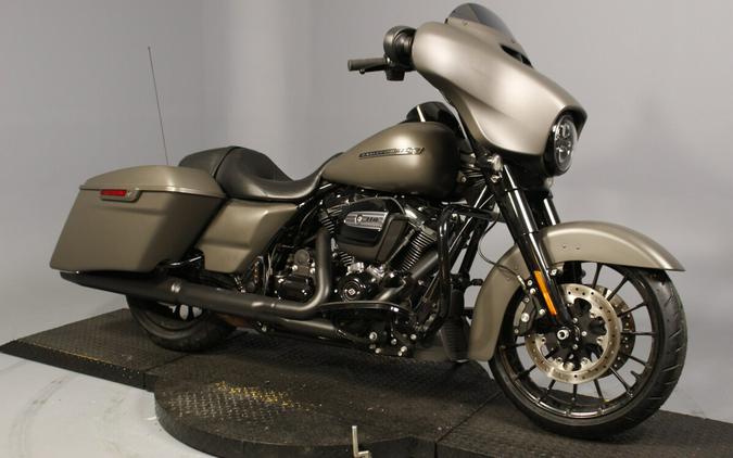 2019 Harley-Davidson Street Glide Special