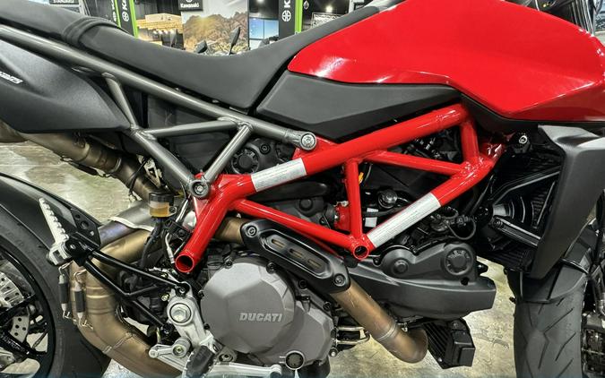 2023 Ducati HYPERMOTARD 950