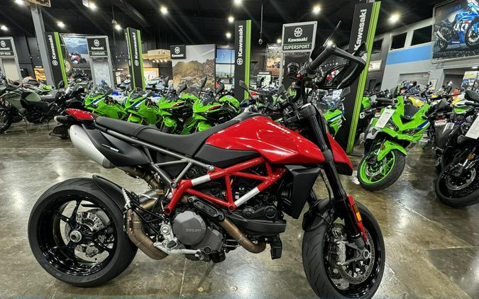 2023 Ducati HYPERMOTARD 950