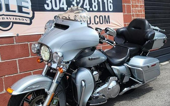 2015 Harley-Davidson® FLHTCUL - Electra Glide® Ultra Classic® Low