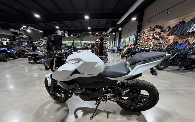2023 Kawasaki Z400 ABS