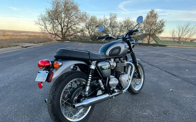 2022 Triumph Bonneville T120 Gold Line