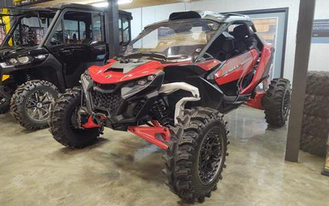 2024 Can-Am Maverick R X