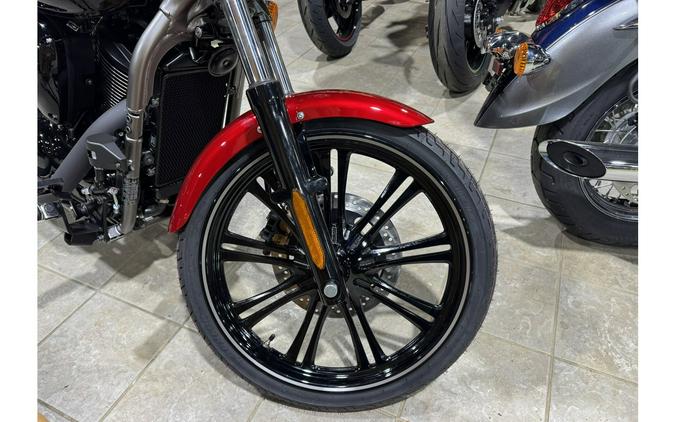 2025 Kawasaki Vulcan® 900 Custom - Candy Fire Red / Ebony