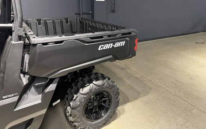 2025 Can-Am Defender MAX DPS HD7 Compass Green