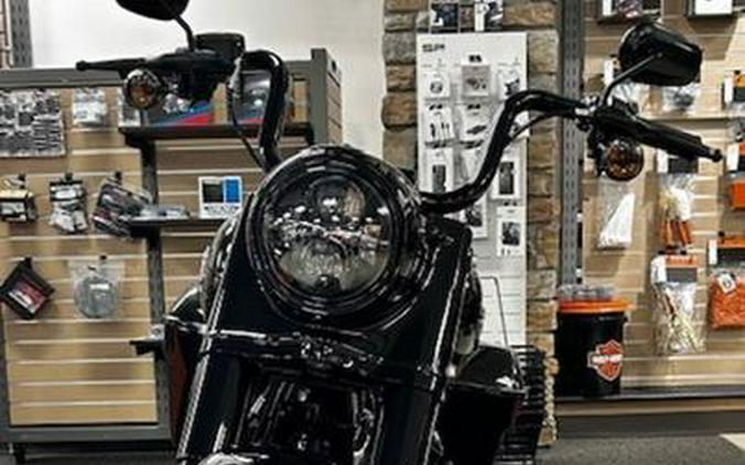 2025 Harley-Davidson® FLHRXS - Road King® Special