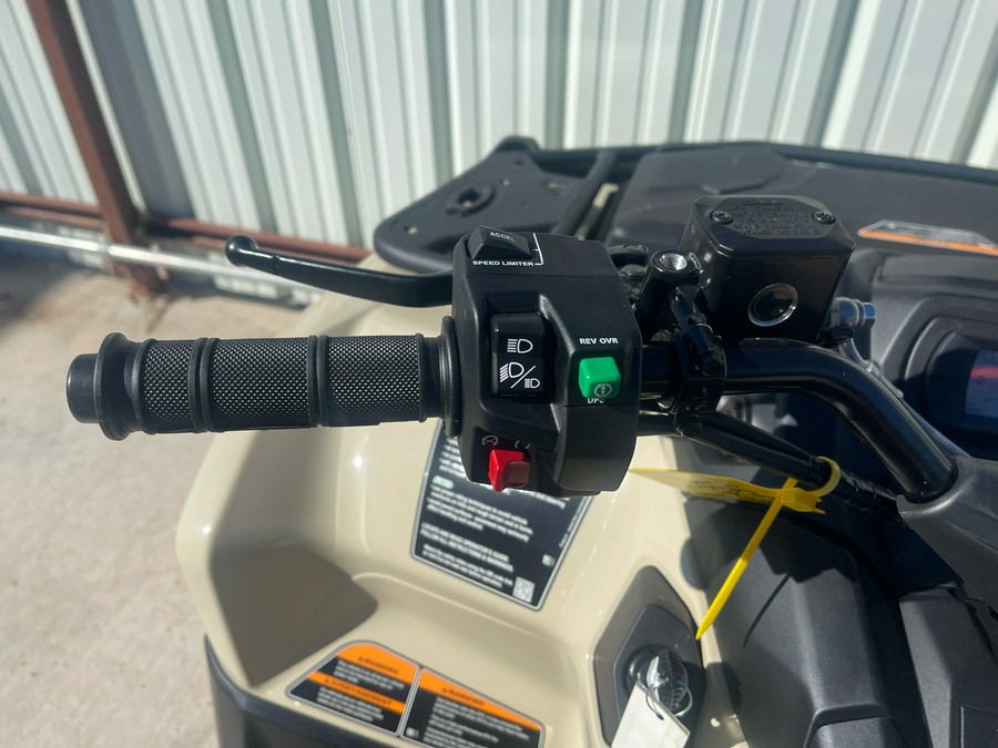 2025 Can-Am Outlander PRO XU HD5