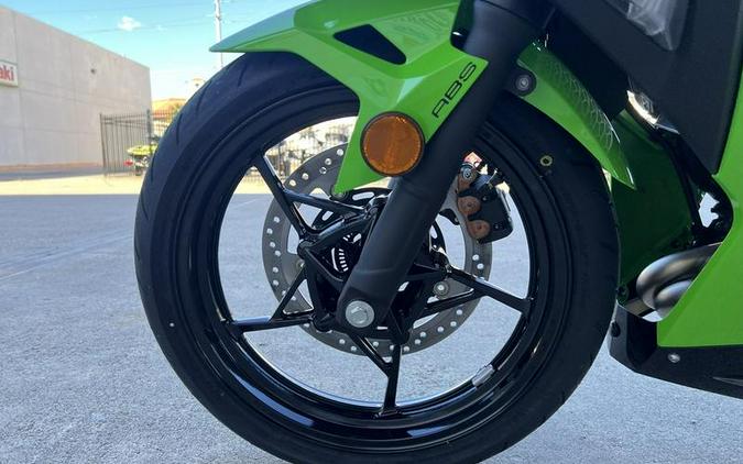 2026 Kawasaki Ninja® 500 SE ABS