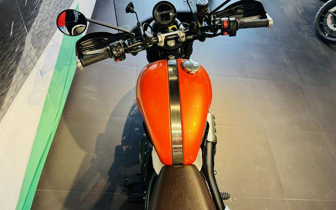 2024 Triumph Scrambler 1200 XE Baja Orange / Phantom Black