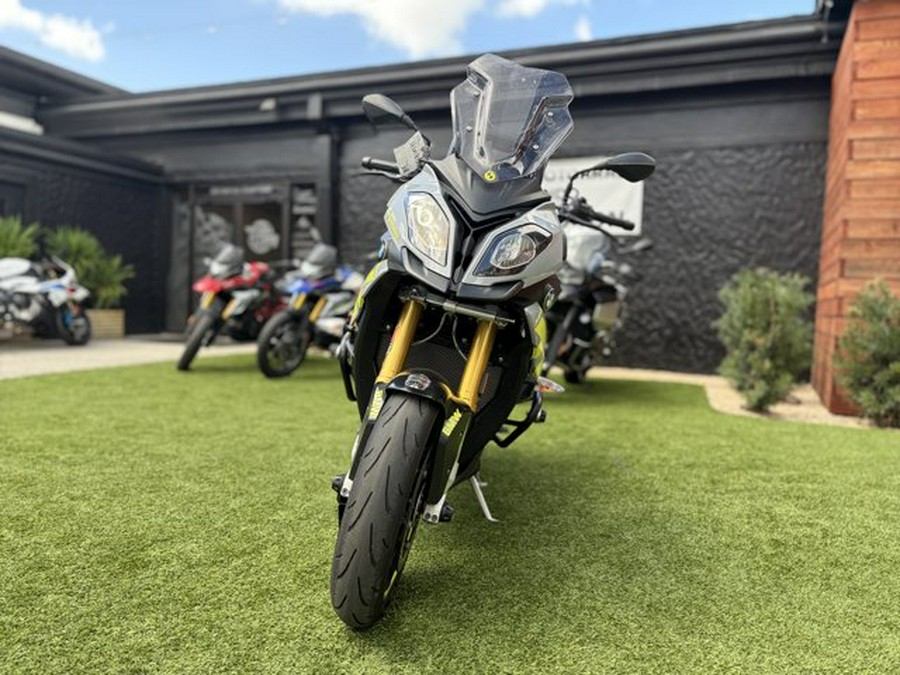 2016 BMW S 1000 XR