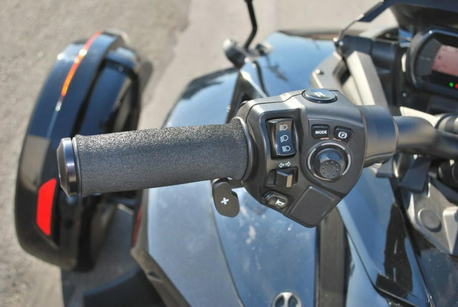 2021 Can-Am E5MA
