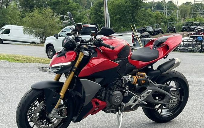 2025 Ducati Streetfighter V2 S