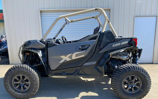 2023 Can-Am Maverick Sport X rc 1000R