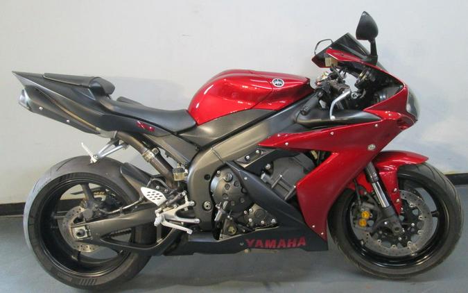 2004 Yamaha YZF R1